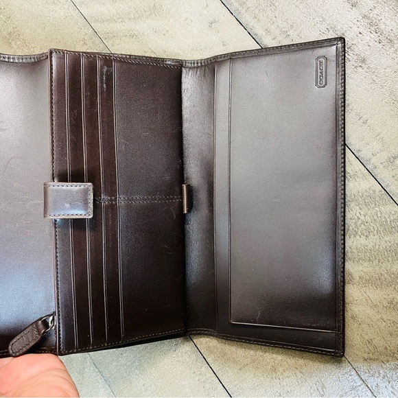 Coach Vintage Leather wallet smooth brown leather trifold - Picture 7 of 10